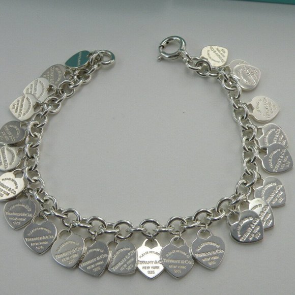 NEW Mini Heart Huggie Hoop Earrings Return to Tiffany & Co Solid 925 Silver - Picture 15 of 15